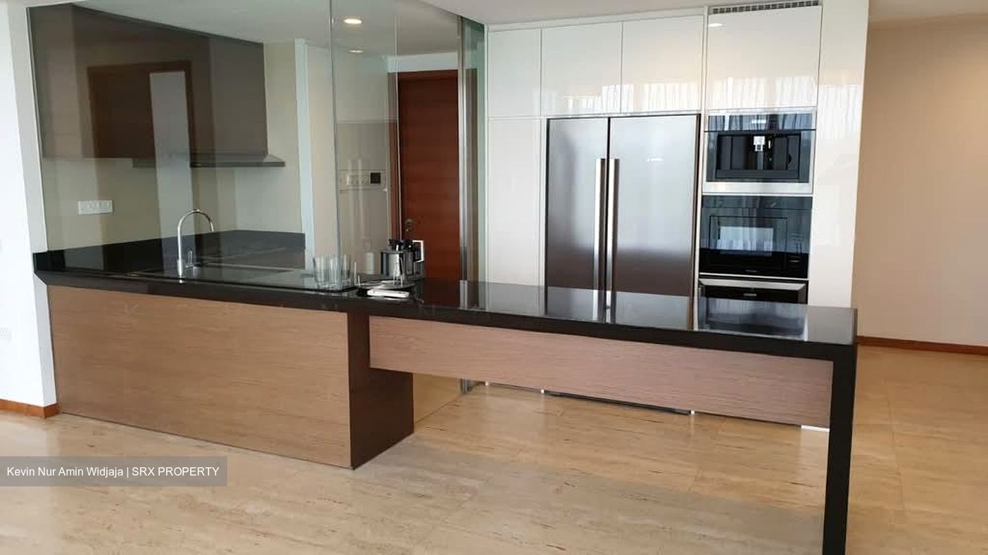 Cyan (D10), Condominium #566318001